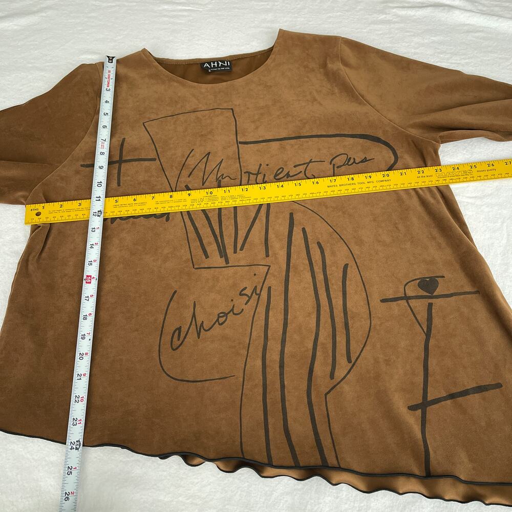 AHNI USA Top Womens 3 / XL Brown Microsuede Artsy Graphic Asymmetrical Hem Boho - Picture 11 of 11